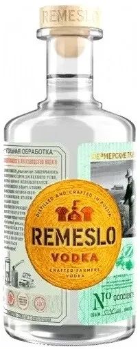 Водка РЕМЕСЛО ФЕРМЕРА На травах 40% ст/б 0.5л