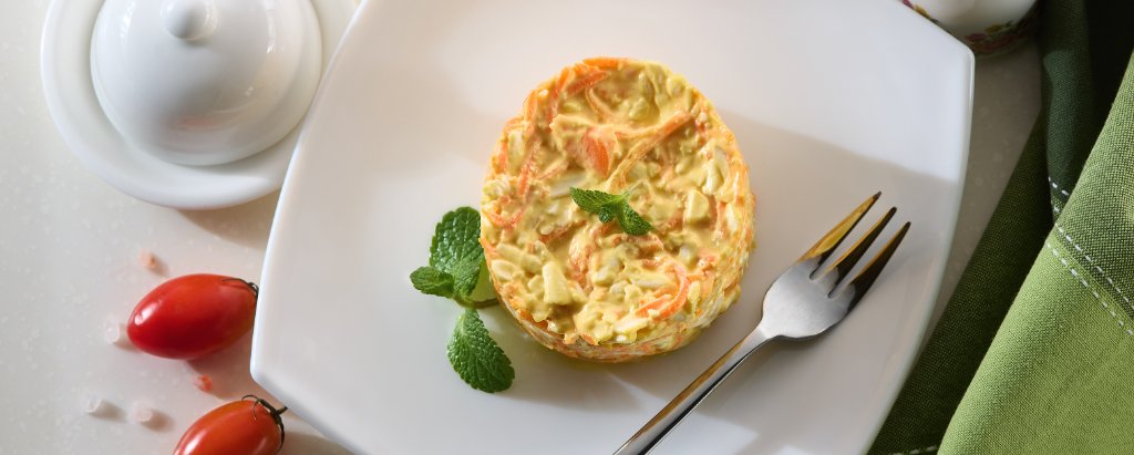 Салат морковный с сыром 200г