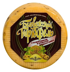 Сыр БЕЛОВЕЖСКИЙ ТРЮФЕЛЬ с пажитником и грецким орехом бзмж 45% 1кг