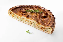 Пирог печеный с капустой и морковью 500г