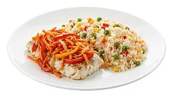 Минтай с овощами и рисом 240г
