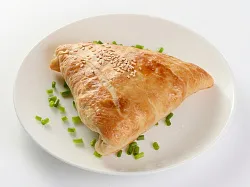 Самса с говядиной 130г