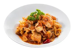 Капуста тушеная с курицей