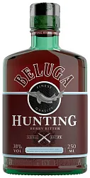 Ликер БЕЛУГА Хантинг Ягодный десертный 38% ст/б 0.25л