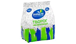 Творог ЗЕЛЕНЫЙ ЛУГ обезжиренный бзмж пакет 450г